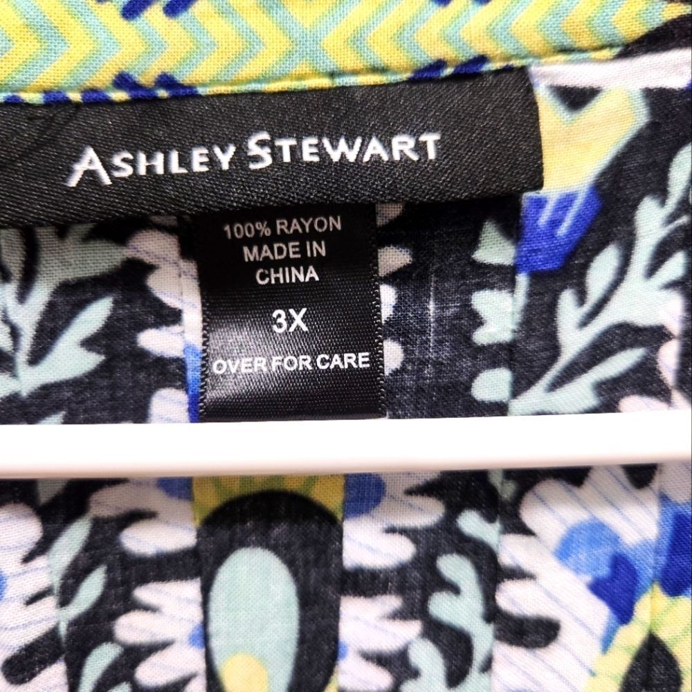 Ashley Stewart Boho Tunic Blue Yellow Floral Paisley Hi-Lo Hem Plus Size 3X - Picture 4 of 5